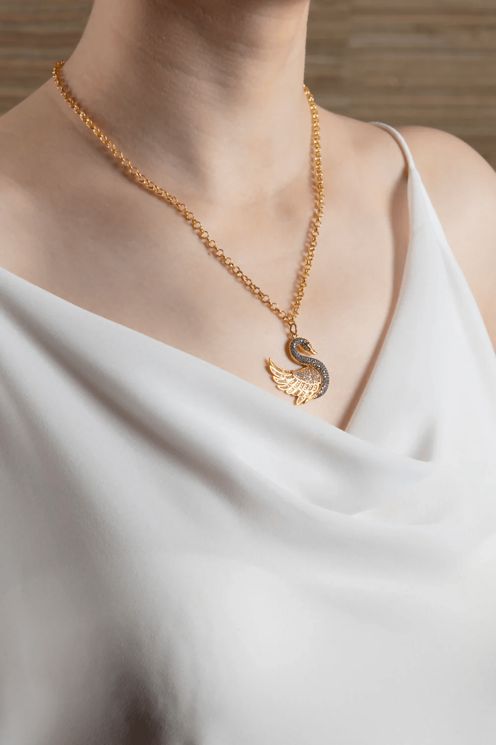 Swan of Rosebud - BEDIHADENIZ